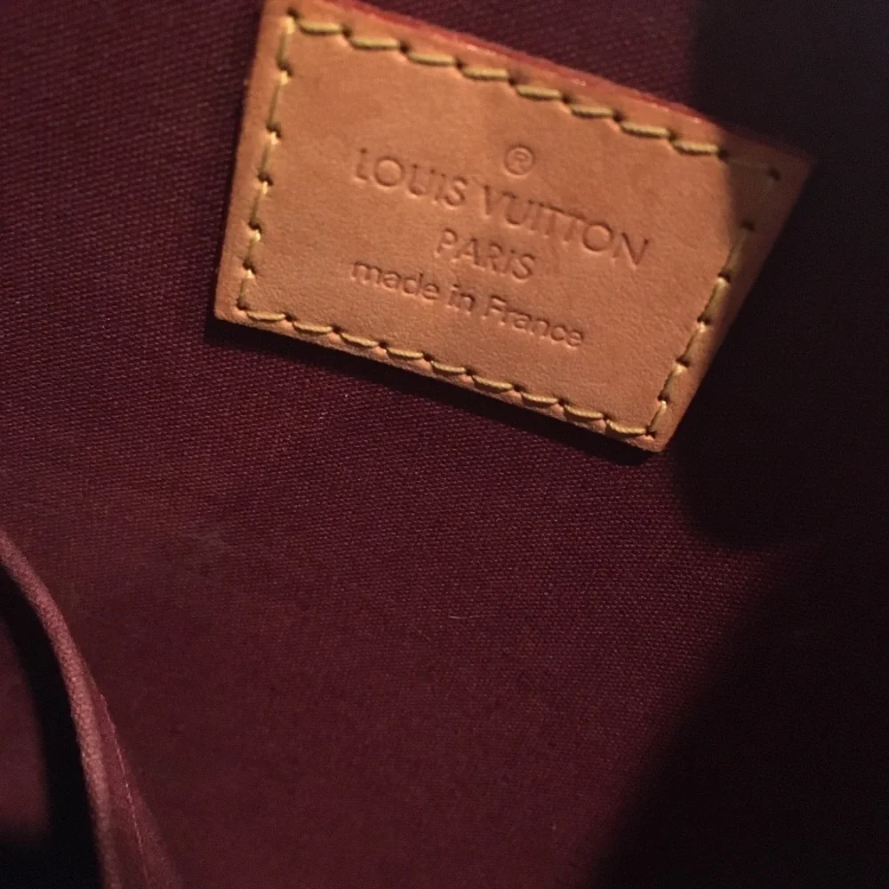 Louis Vuitton Alma pm rouge fauviste. Excellent